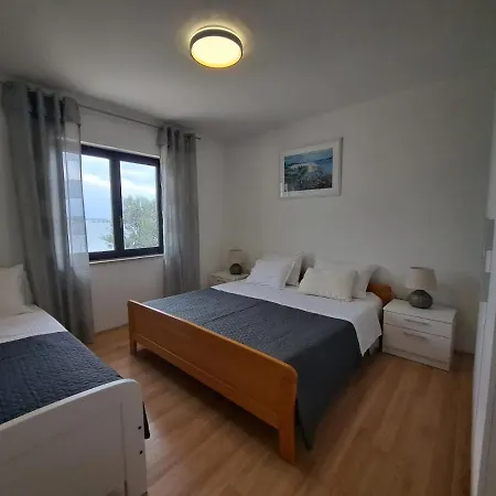 Sirius Apartment